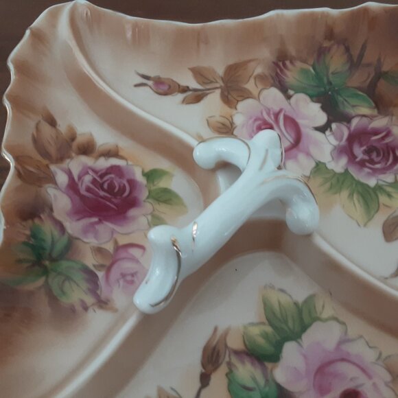 Lipper & Mann Square Divided Dish W/ Scalloped Edge Floral Motif - Picture 5 of 6